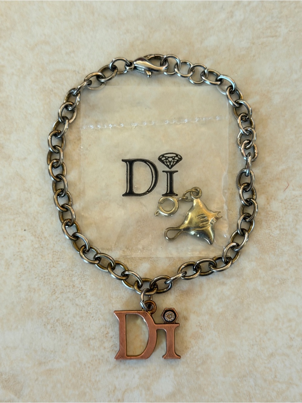 *BRAND NEW* Caribbean Charm Collection Di Diamonds International Gold Bracelet